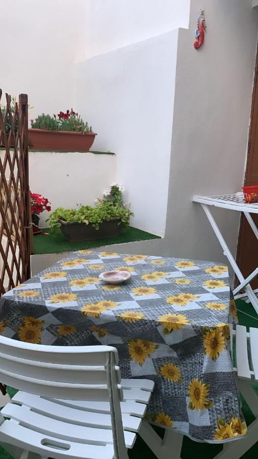 Casa Di Nonna Checca Bed & Breakfast Santa Maria di Leuca Ngoại thất bức ảnh